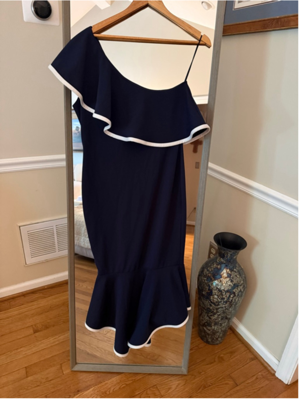 Women's Quiz Navy One Shoulder Ruffle Hem Dress Size 10 - Picture 3 of 4